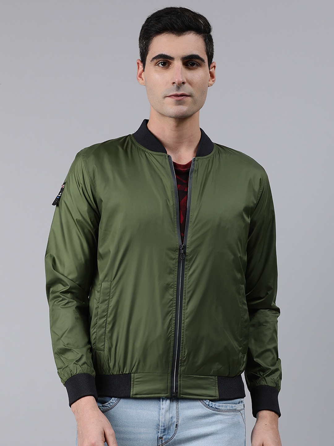 

SPYKAR Men Olive Green Solid Lightweight Bomber Jacket