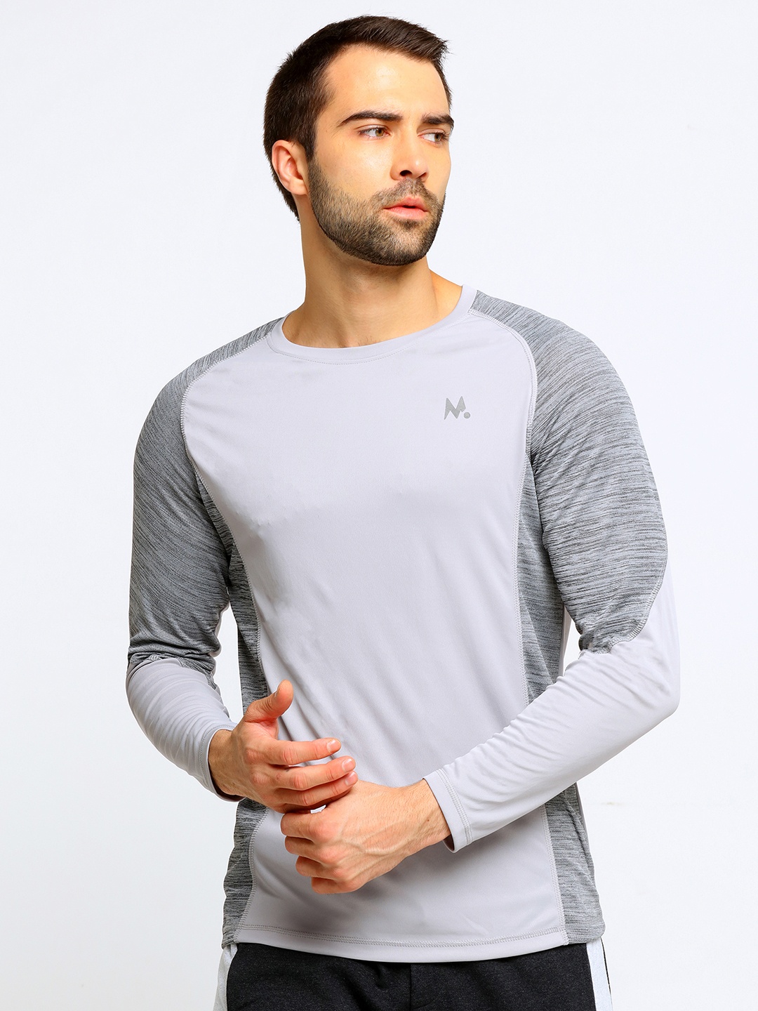 

Maniac Men Grey Colourblocked Round Neck T-shirt