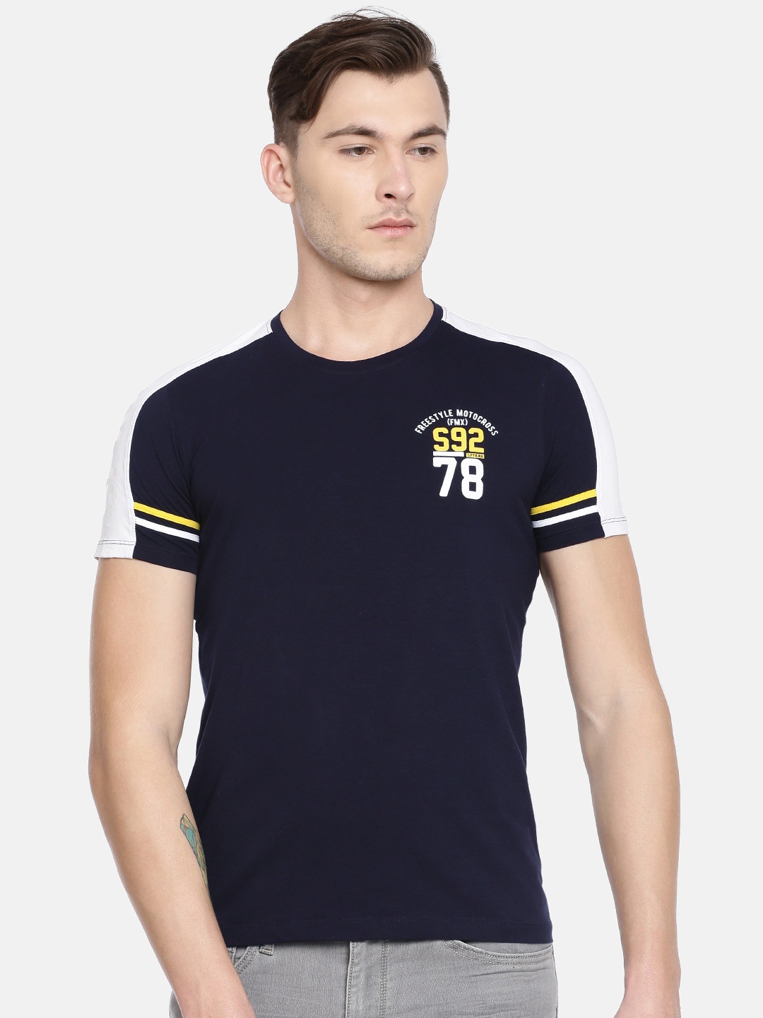 

SPYKAR Men Navy Blue Printed Round Neck T-shirt