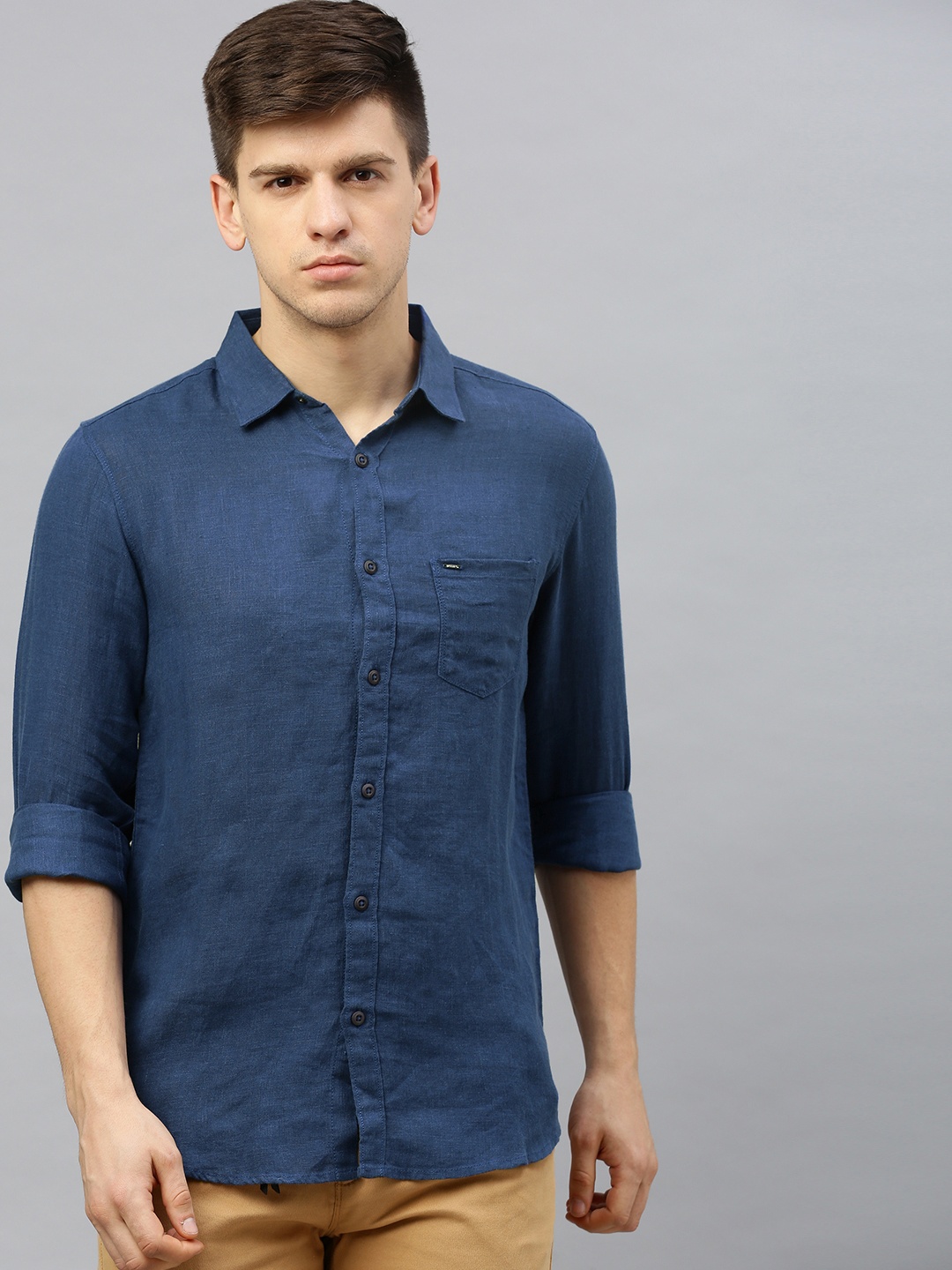 

SPYKAR Men Blue Slim Fit Solid Casual Shirt