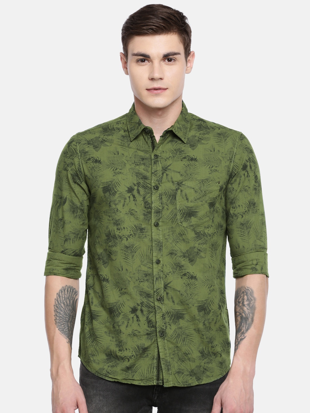 

SPYKAR Men Olive Green Slim Fit Printed Casual Shirt