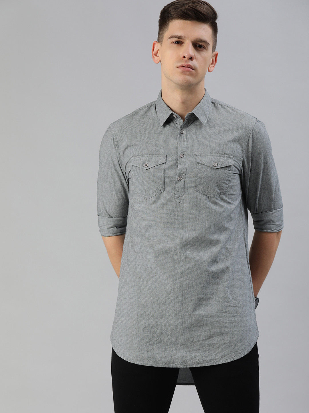 

SPYKAR Men Grey & Black Slim Fit Micro Checked Longline Casual Shirt