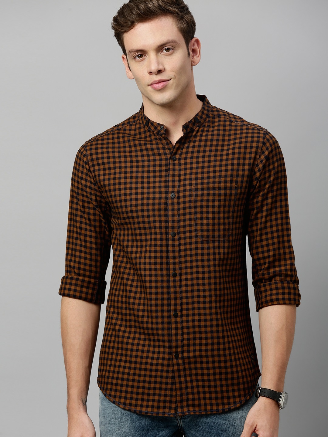 

SPYKAR Men Rust Orange & Black Slim Fit Checked Casual Shirt