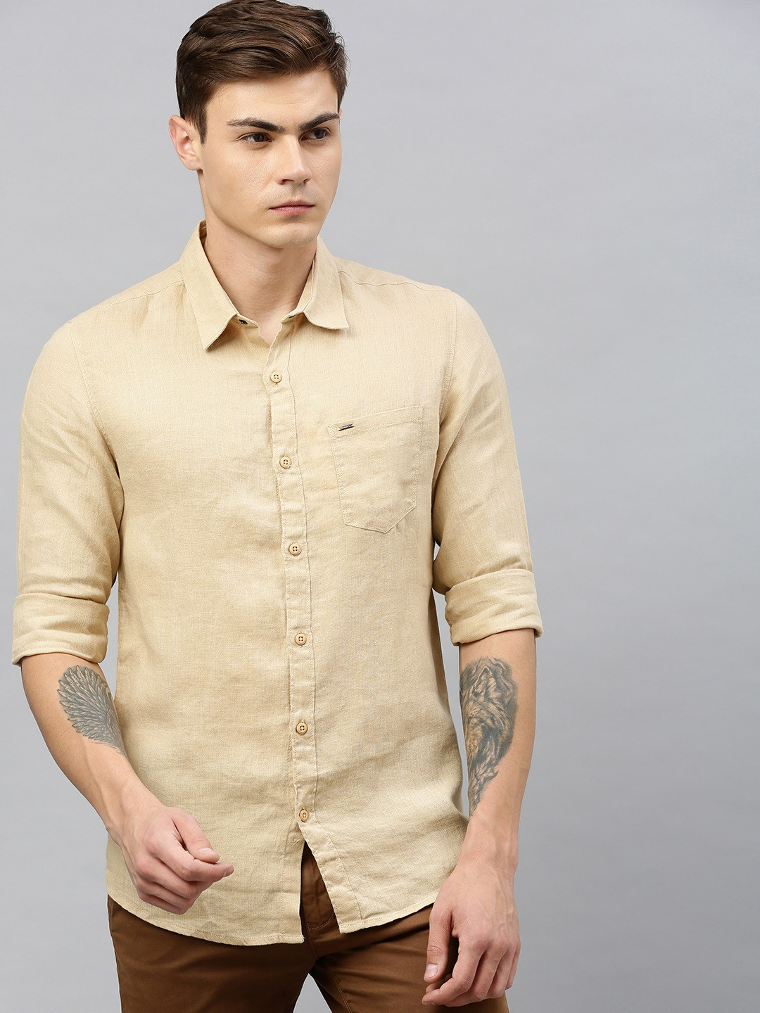 

SPYKAR Men Beige Slim Fit Solid Casual Linen Shirt