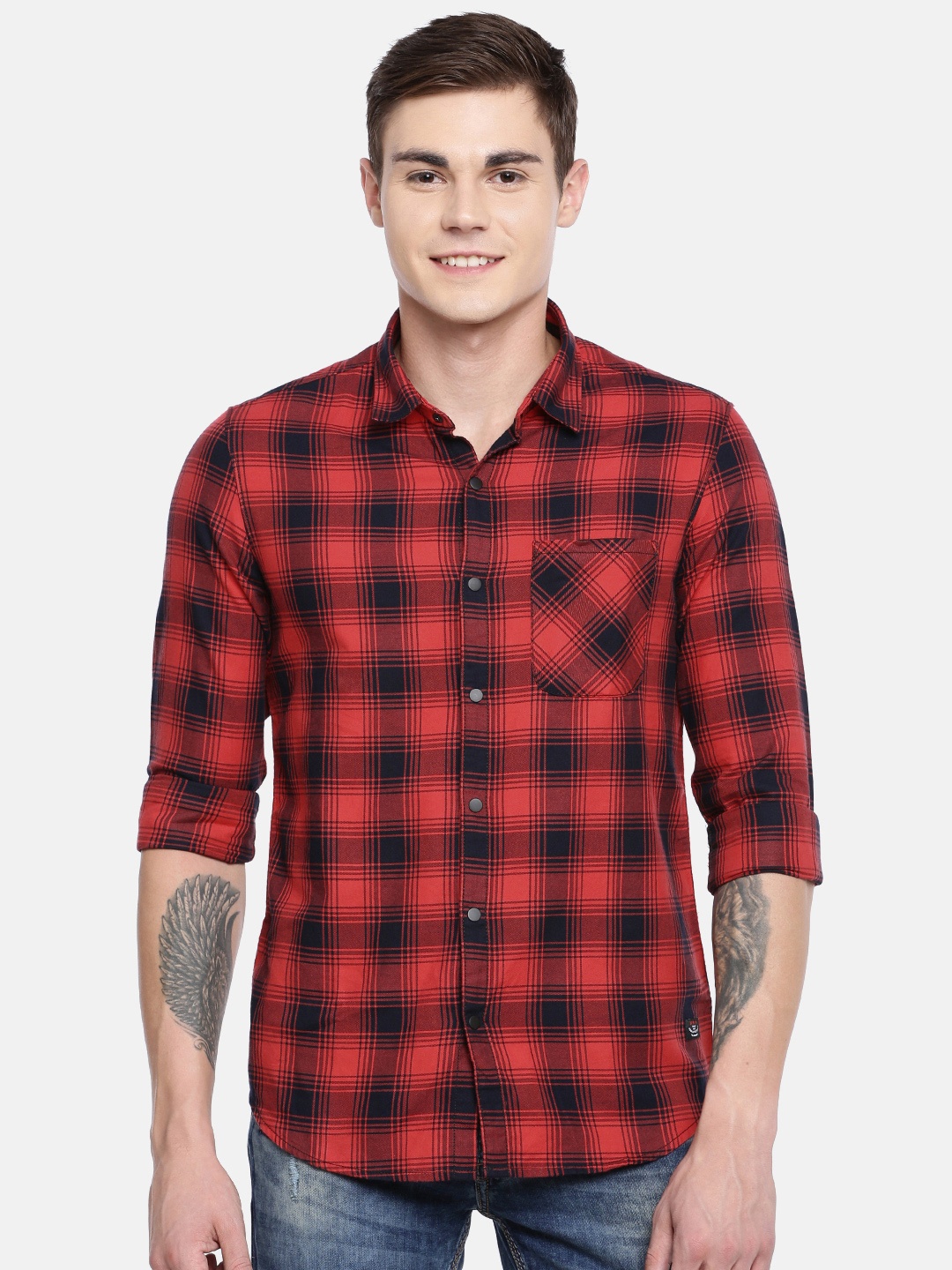 

SPYKAR Men Red & Navy Blue Slim Fit Checked Casual Shirt