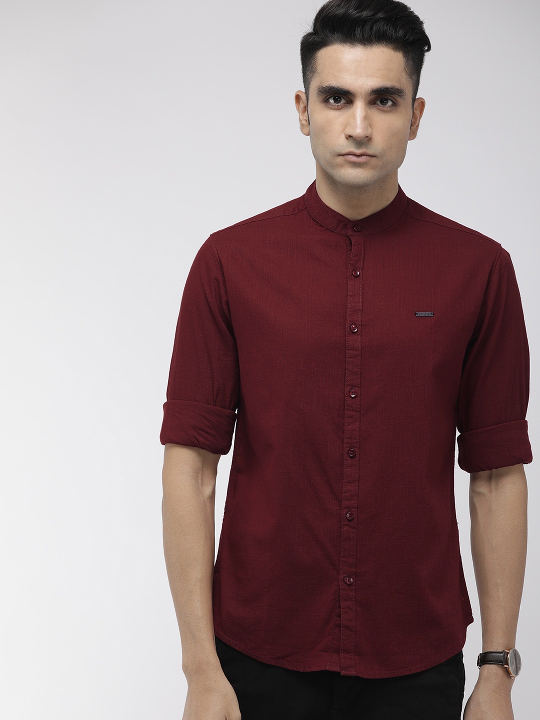 

The Indian Garage Co Men Maroon Slim Fit Solid Casual Shirt