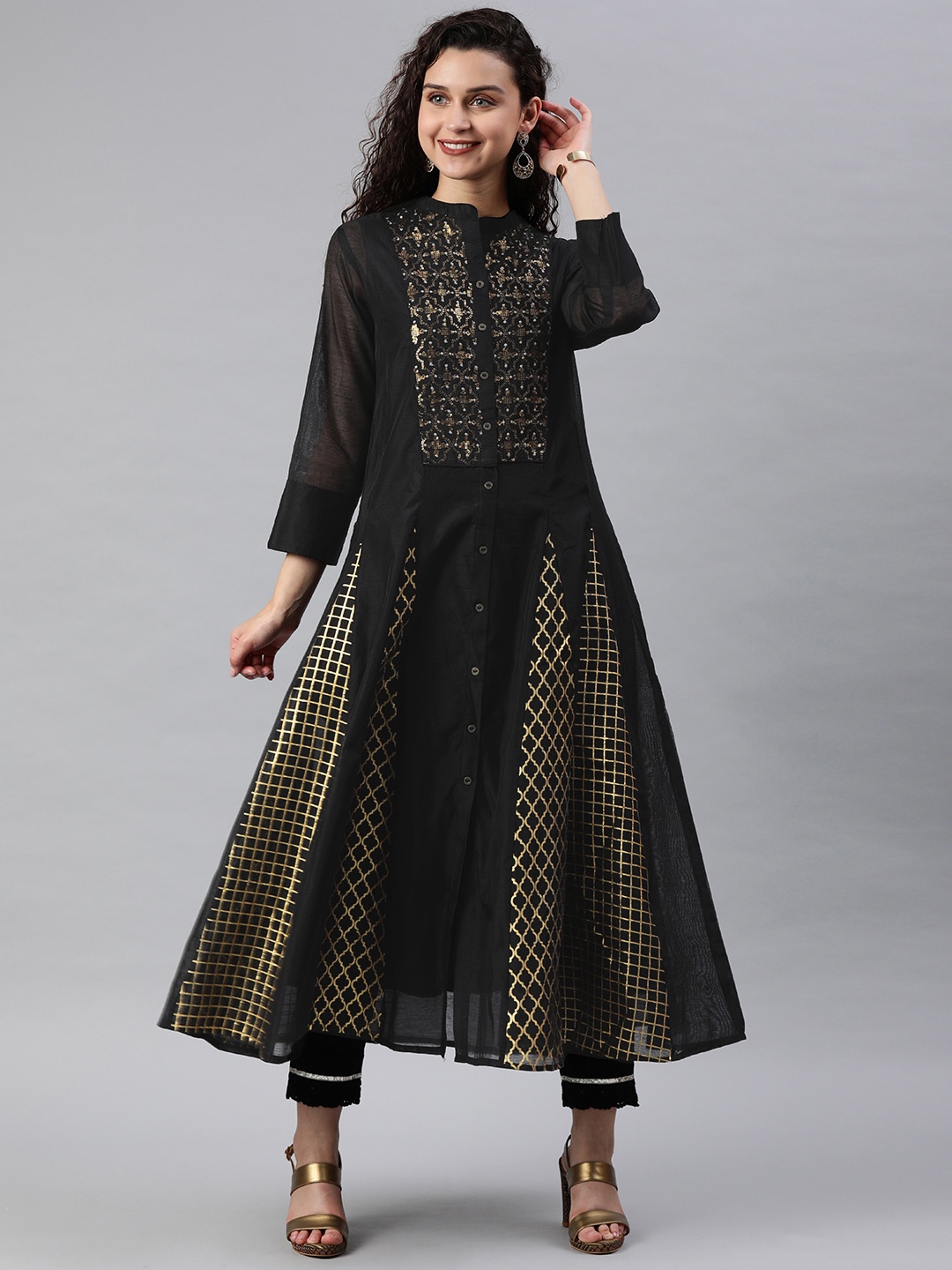 

Juniper Women Black & Gold-Toned Embellished Anarkali Kurta