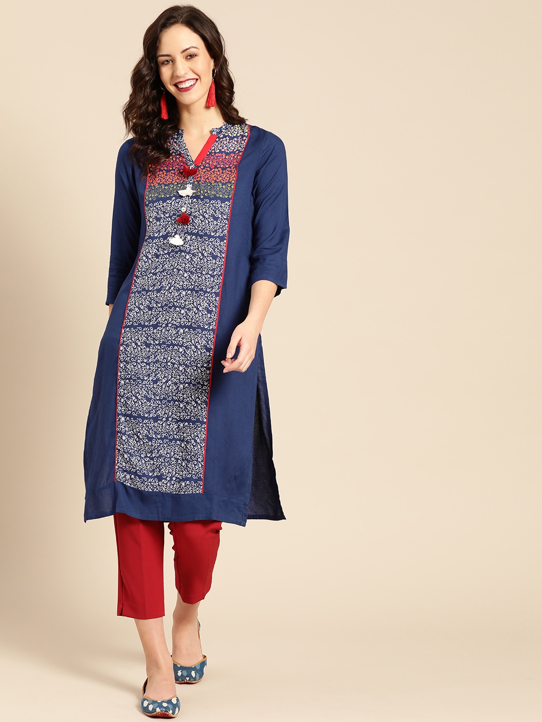 

IMARA Women Navy Blue & White Printed Straight Kurta