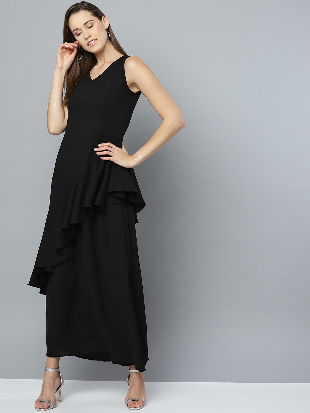 

Marie Claire Women Black Solid Layered Maxi Dress