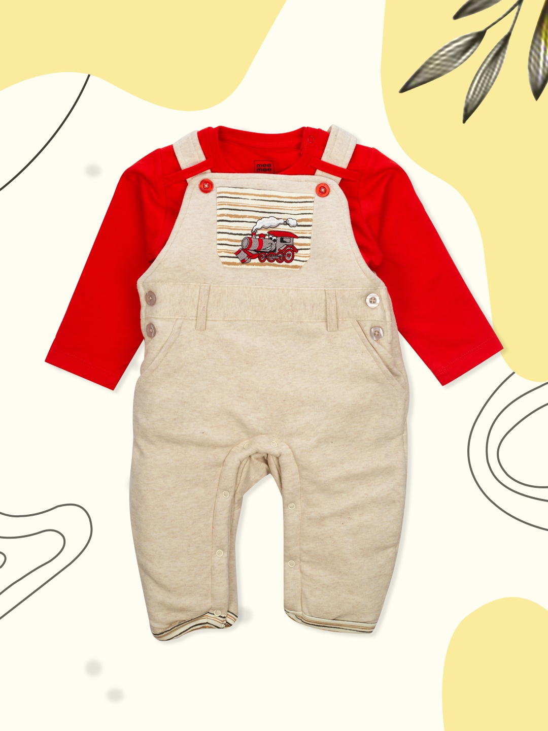 

MeeMee Boys Beige & Red Solid T-shirt with Dungarees