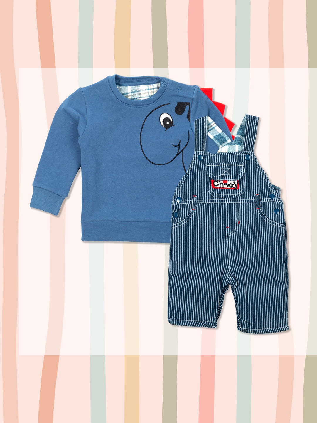 

MeeMee Boys Blue Solid T-shirt with Dungarees