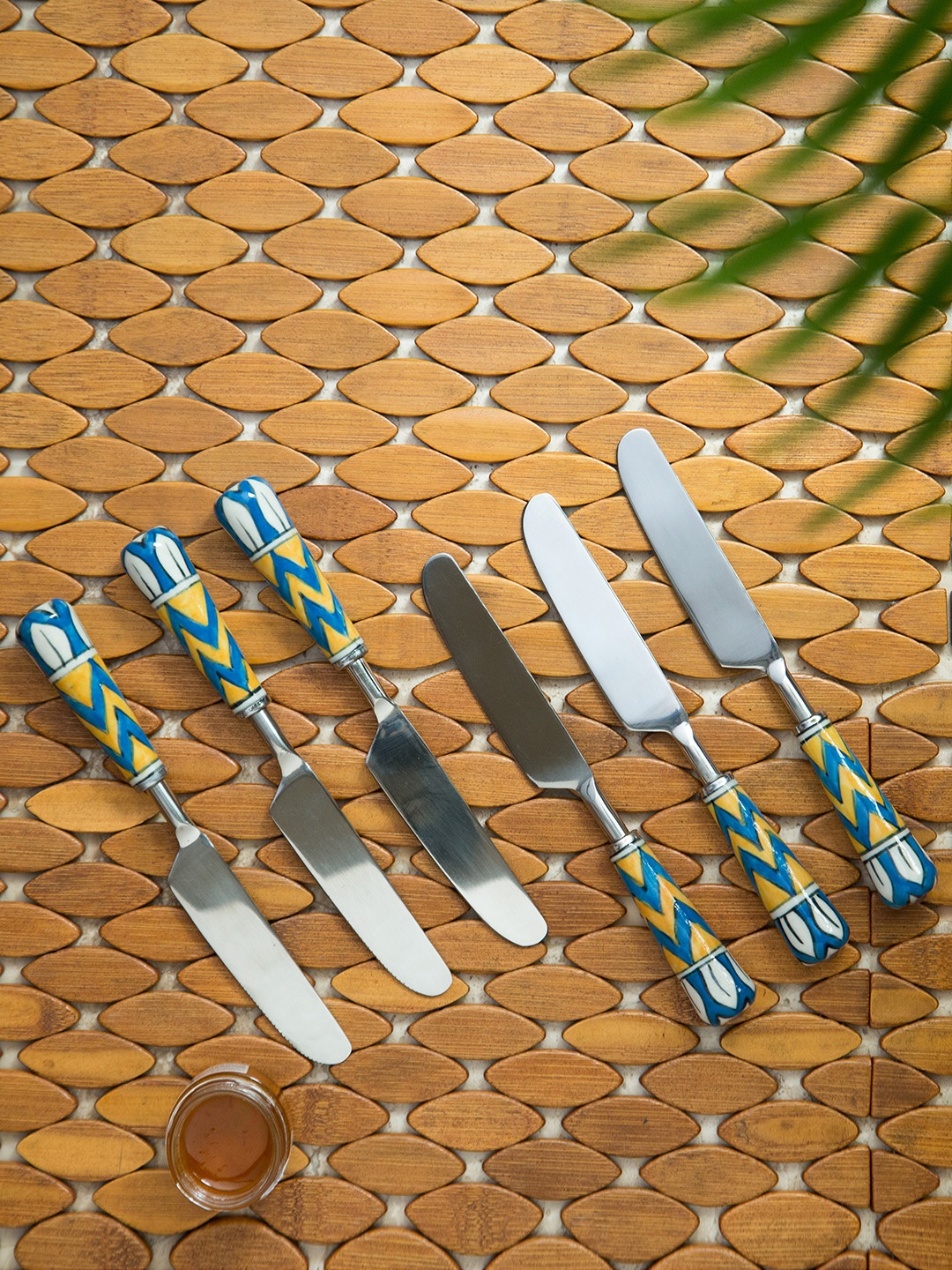 

ExclusiveLane Set of 6 The Mughal Paich Daar Hand-Painted Stainless Steel Table Knives, Silver