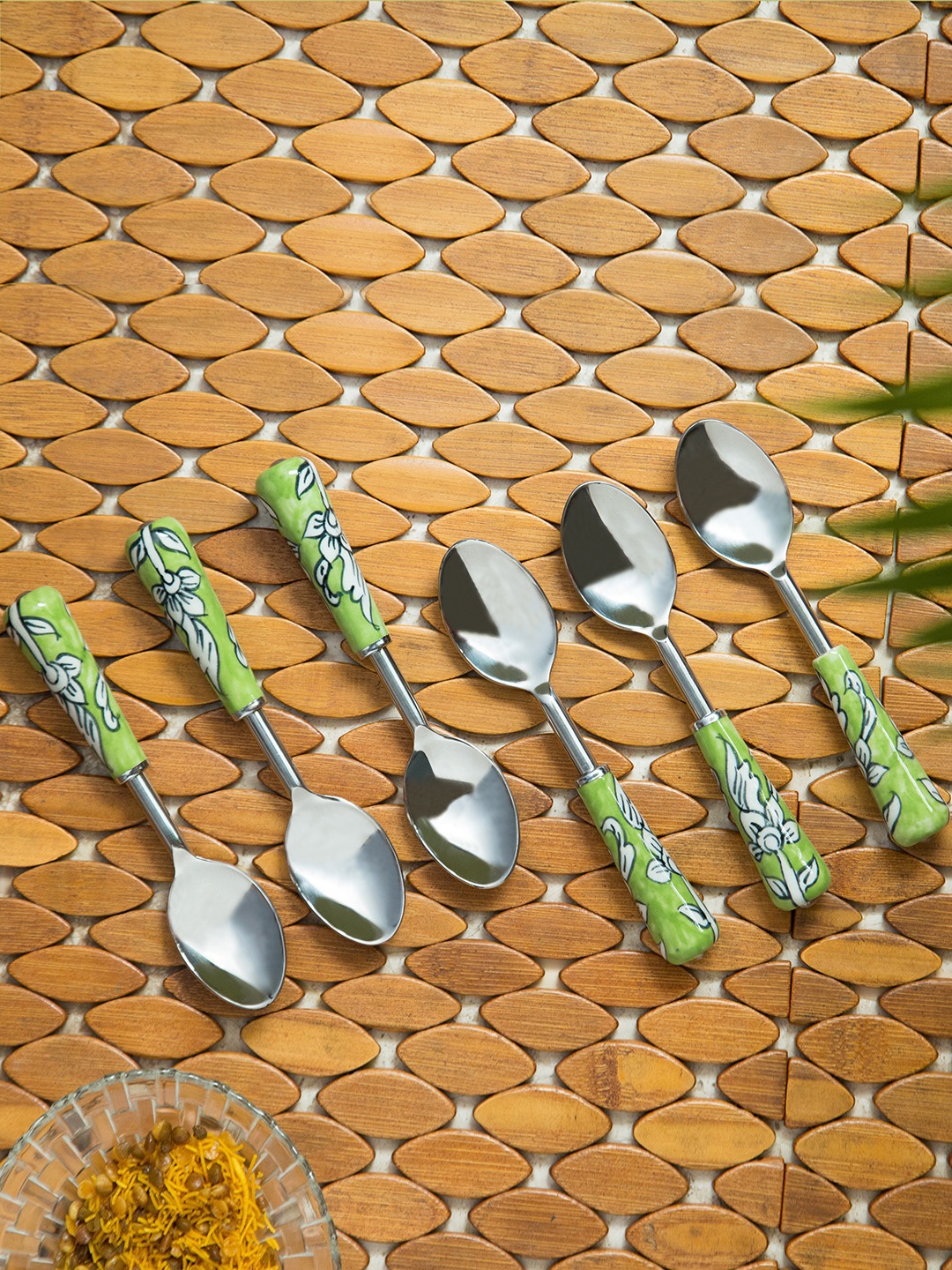

ExclusiveLane Set of 6 Silver-Toned Multicoloured Hand-Painted Stainless Steel Spoon Set