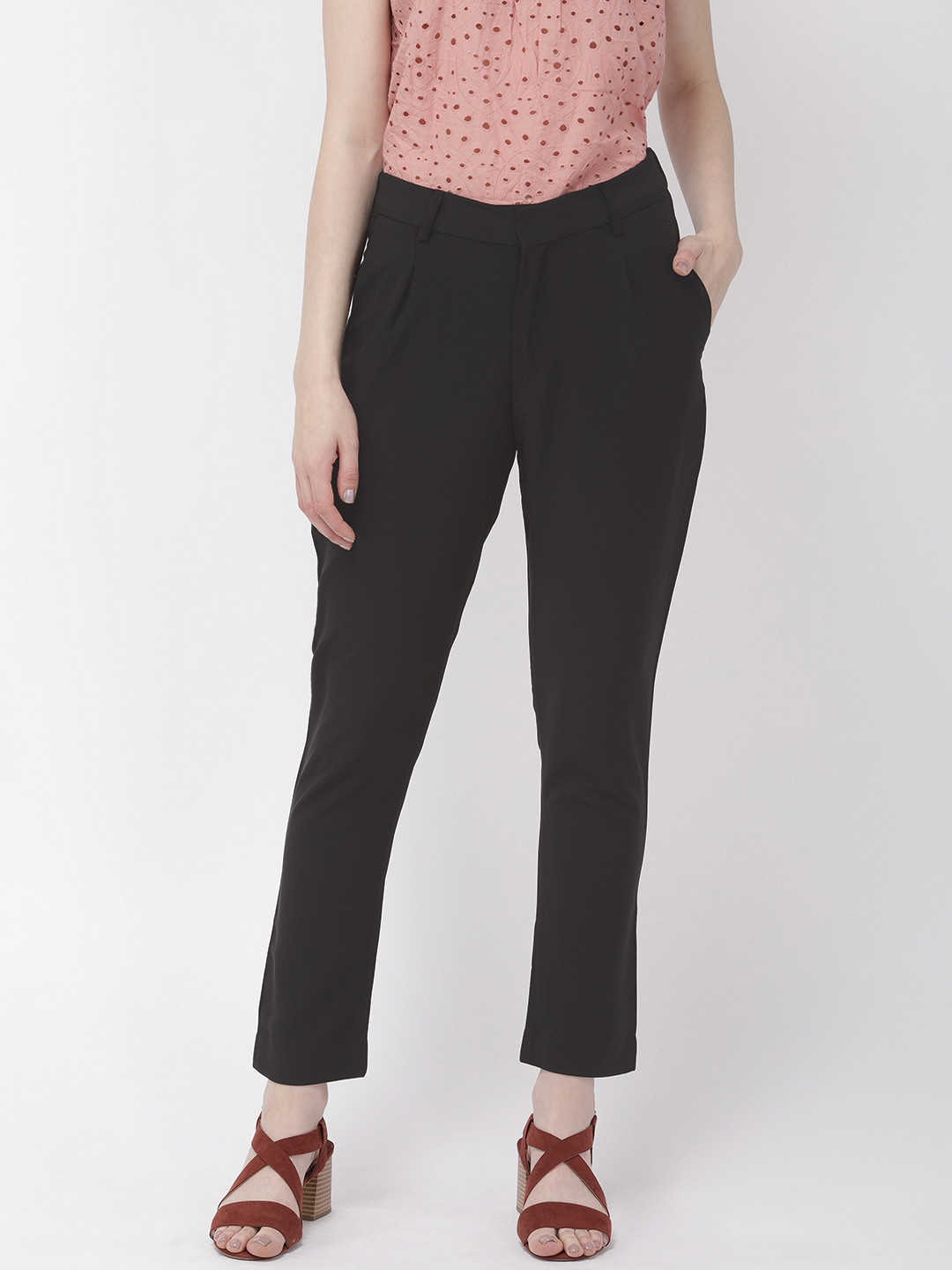 

Go Colors Women Black Solid Tapered Fit Wrinkle Resistant Cropped Trousers