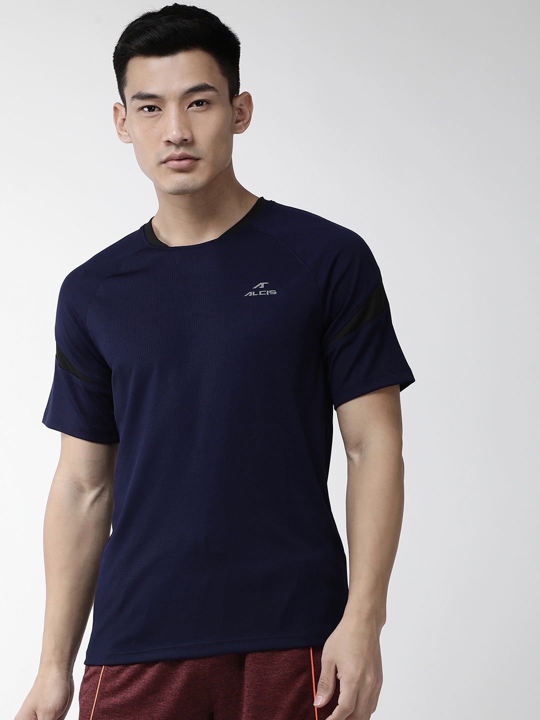 

Alcis Men Navy Blue Self Striped Round Neck Outdoor T-shirt