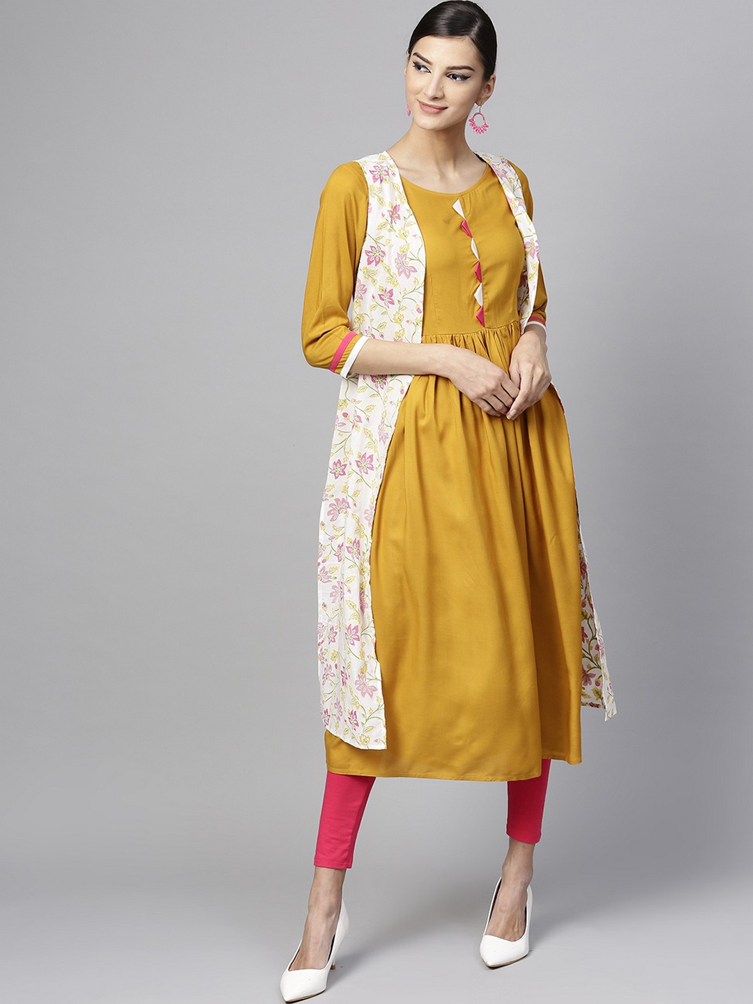 

Pannkh Women Mustard Yellow Floral Printed A-Line Kurta