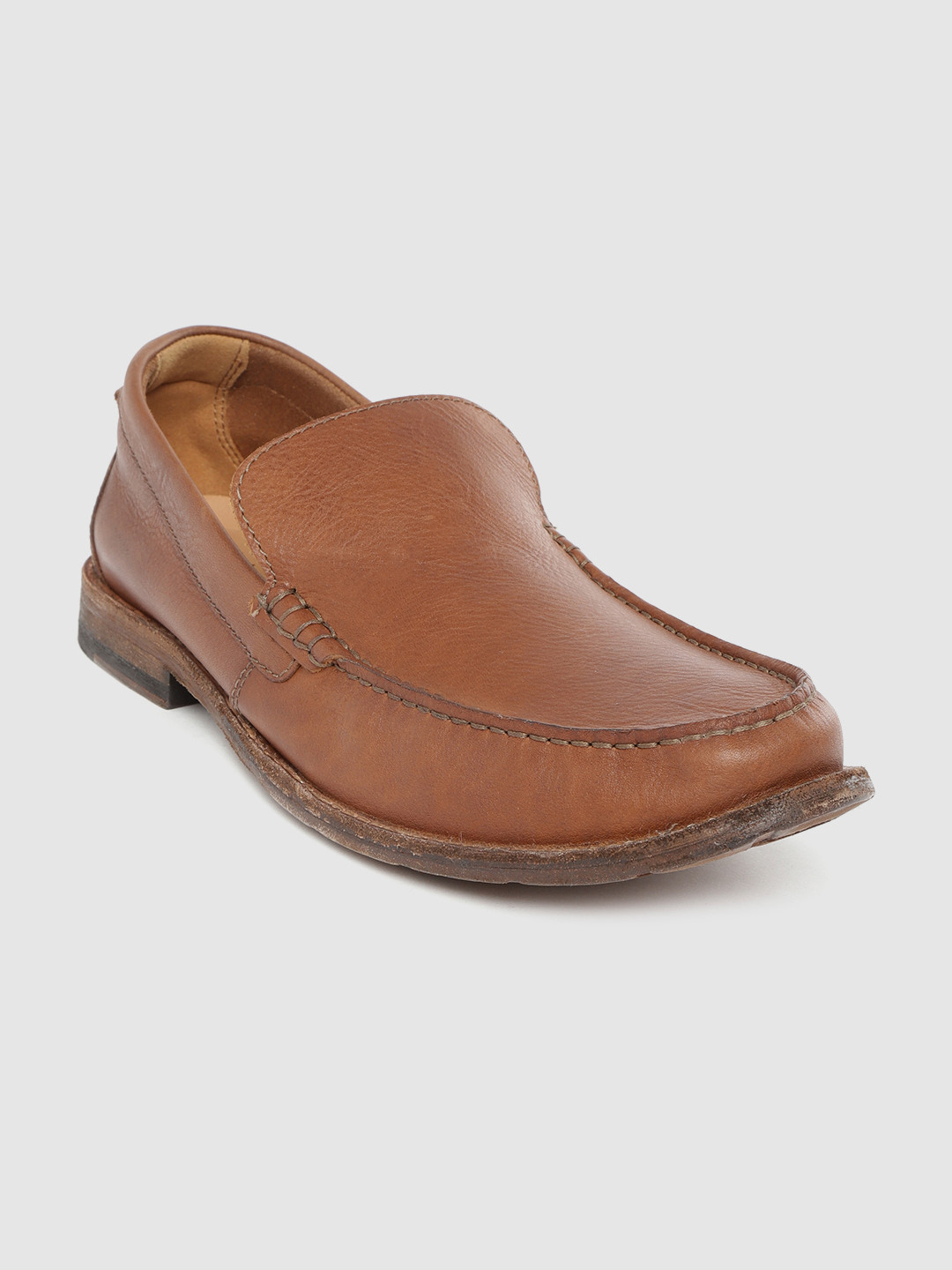 

Clarks Men Brown Solid Loafers