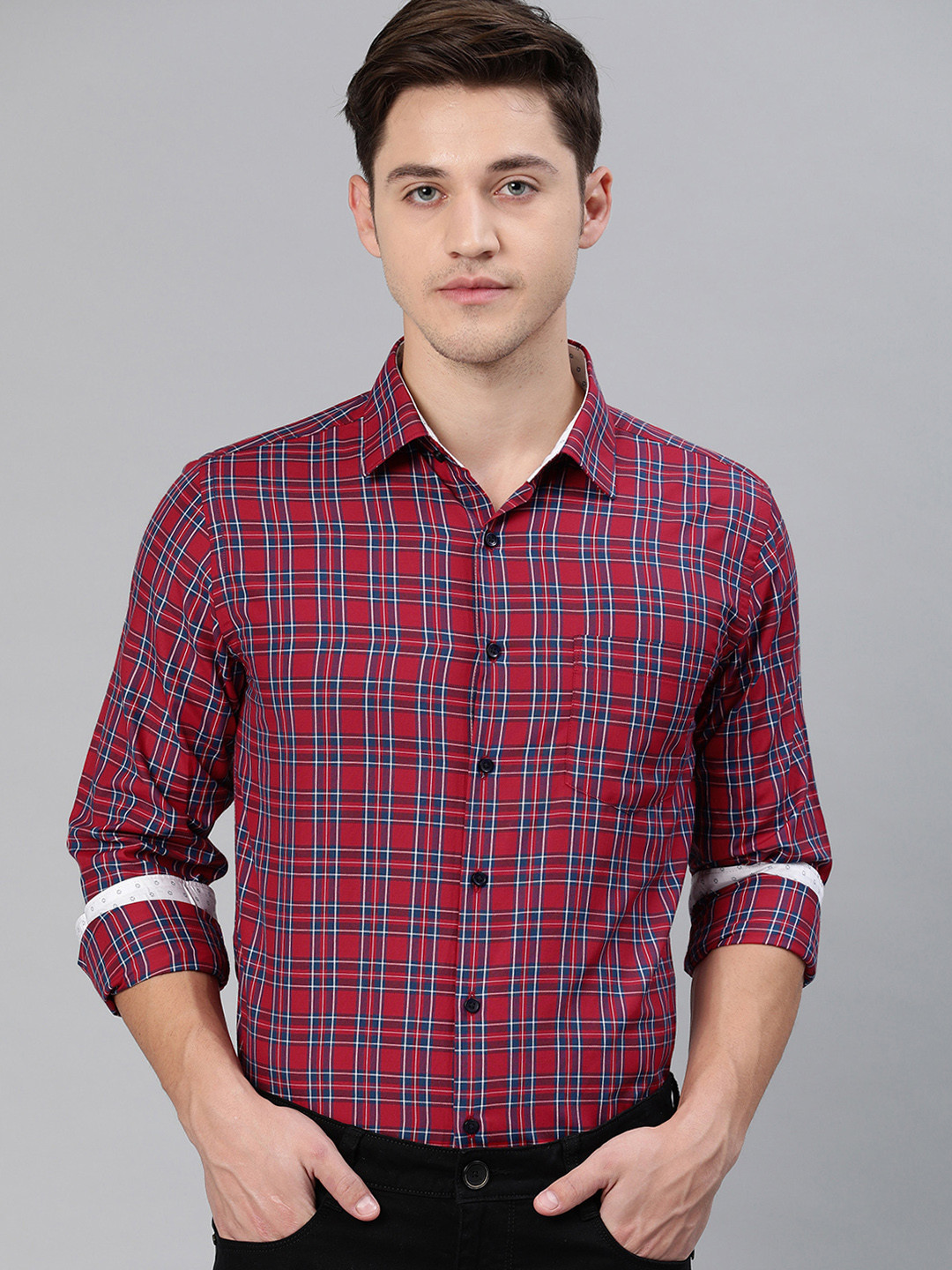 

IVOC Men Red & Navy Blue Slim Fit Checked Casual Shirt