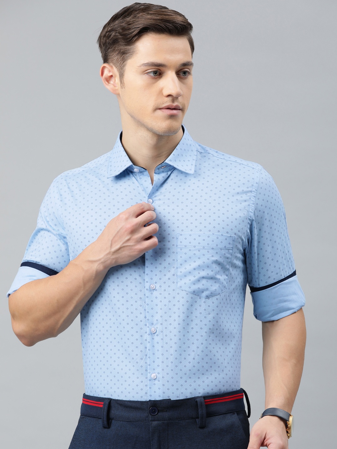 

IVOC Men Blue Slim Fit Printed Semi-Formal Shirt