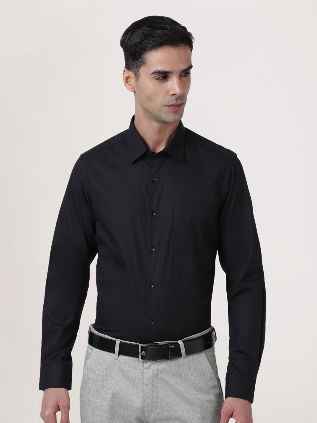 

IVOC Men Black Slim Fit Formal Shirt