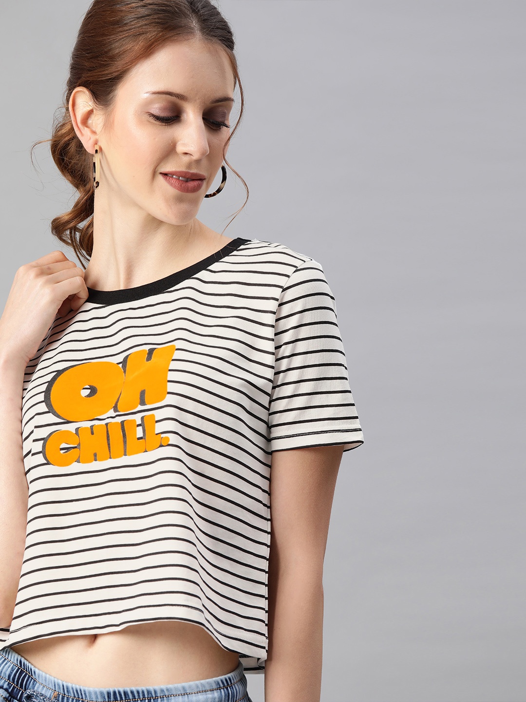 

HERENOW Women White Striped Round Neck Crop Pure Cotton T-shirt