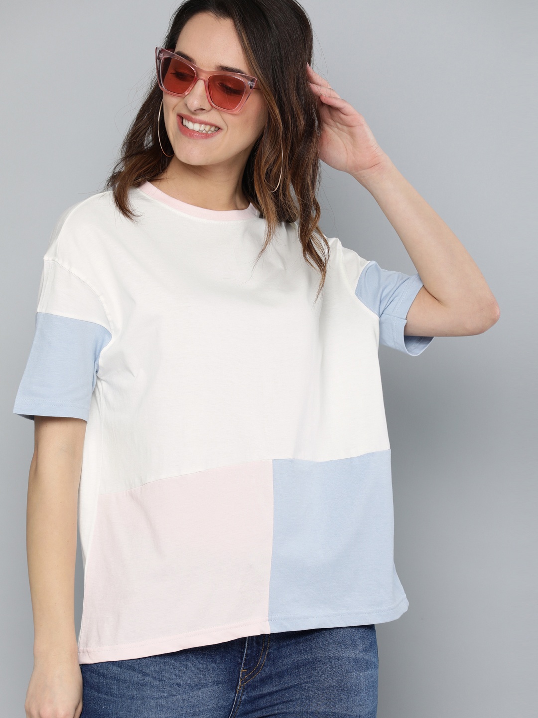 

HERENOW Women White Blue Colourblocked Round Neck Boxy Fit Pure Cotton T-shirt