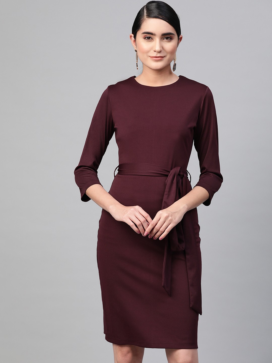 

RUNWAYIN Women Aubergine Solid Formal Sheath Dress, Purple