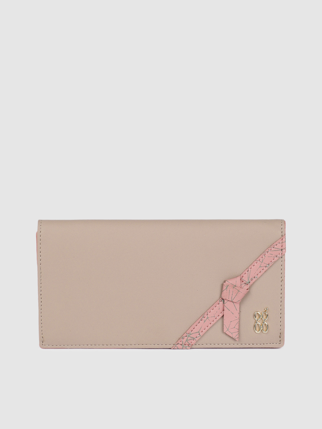 

Baggit Women Beige Solid Two Fold Wallet