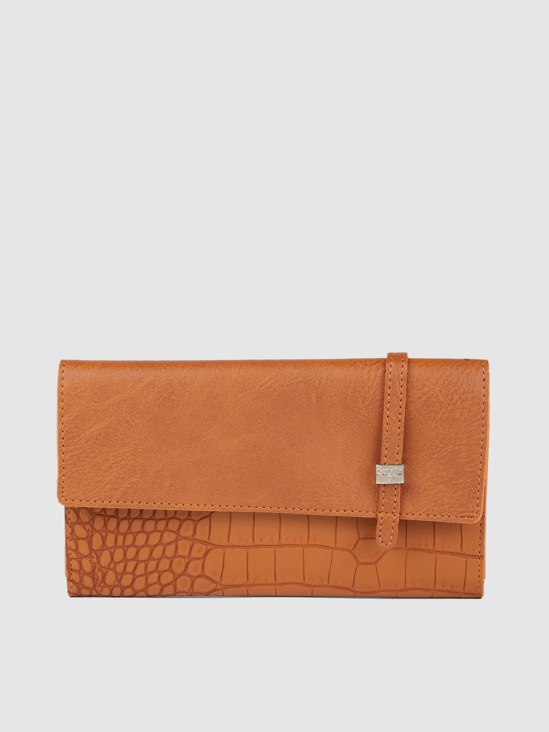 

Baggit Women Tan-Brown Textured Three Fold Wallet