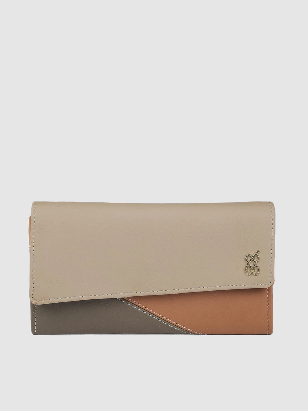 

Baggit Women Beige & Brown Colourblocked Two Fold Wallet