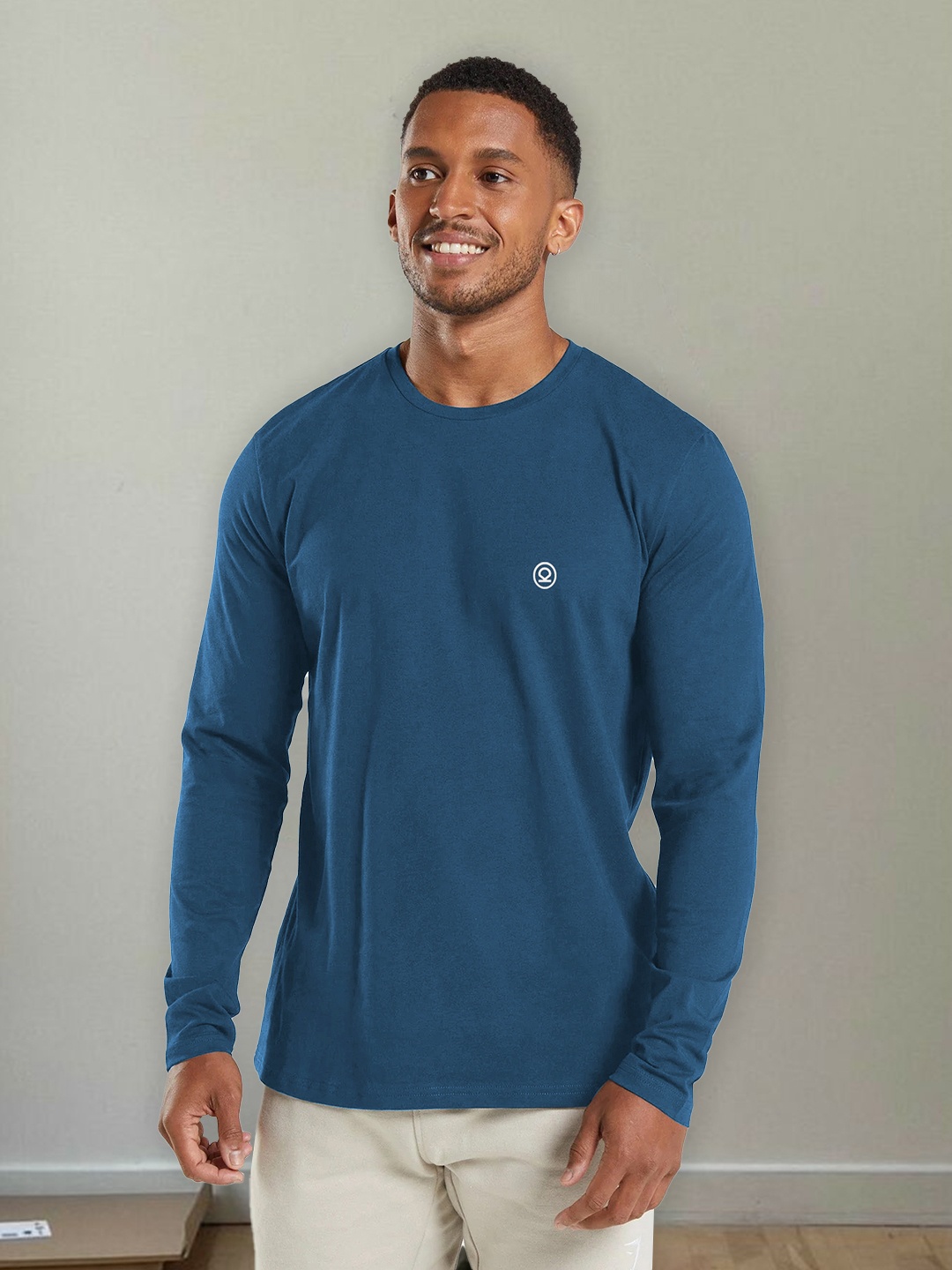 

Chkokko Men Teal Blue Solid Round Neck Yoga Gym T-shirt