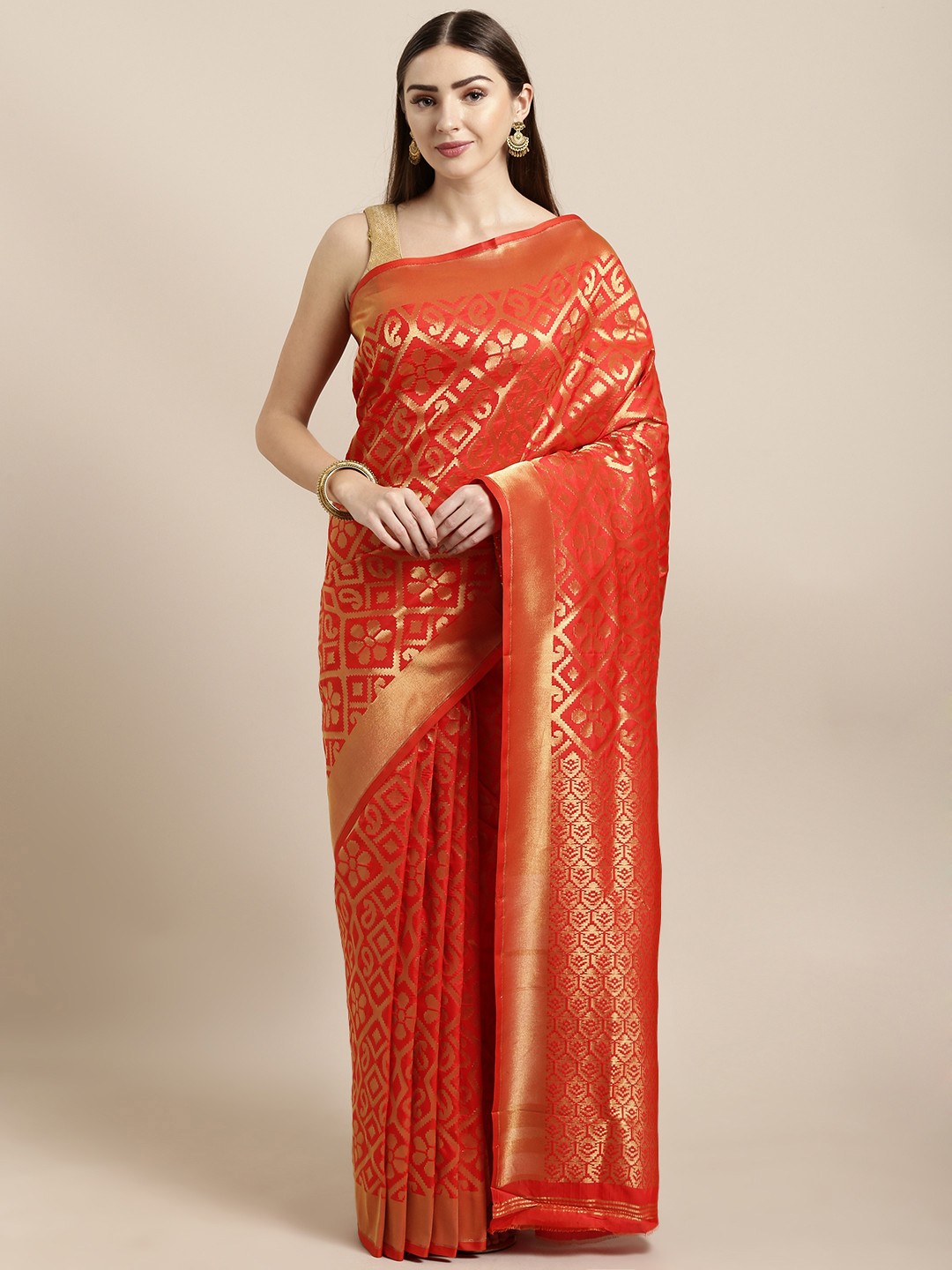 

Mitera Orange & Gold-Toned Silk Blend Woven Design Kanjeevaram Saree