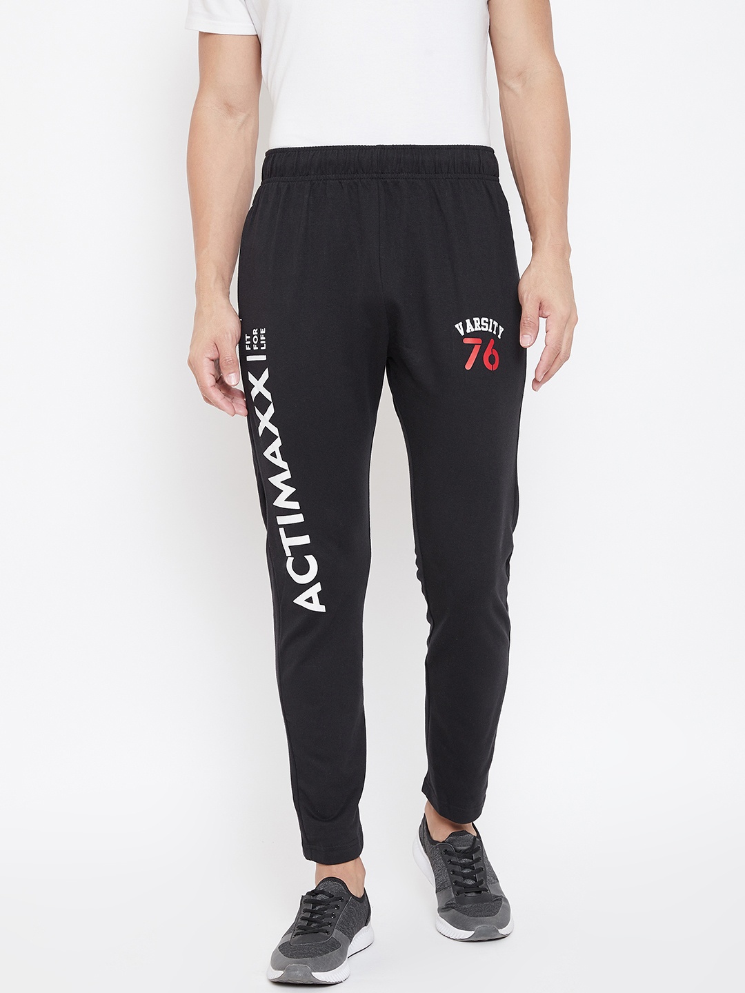 

ACTIMAXX Men Black Tapered Fit Signature Track Pants