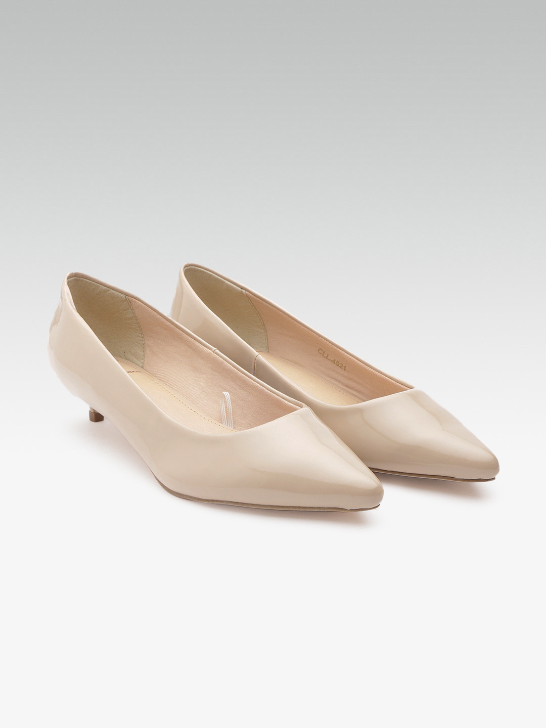

Carlton London Women Nude-Coloured Solid Pumps