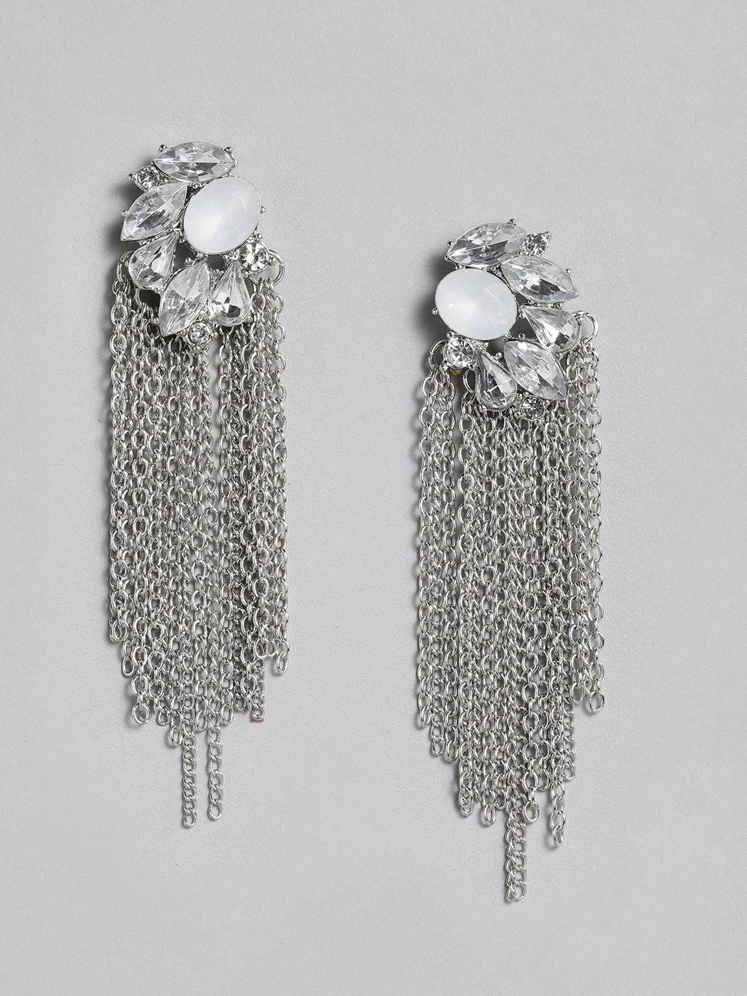 

justpeachy Silver-Plated Chain Design Drop Earrings