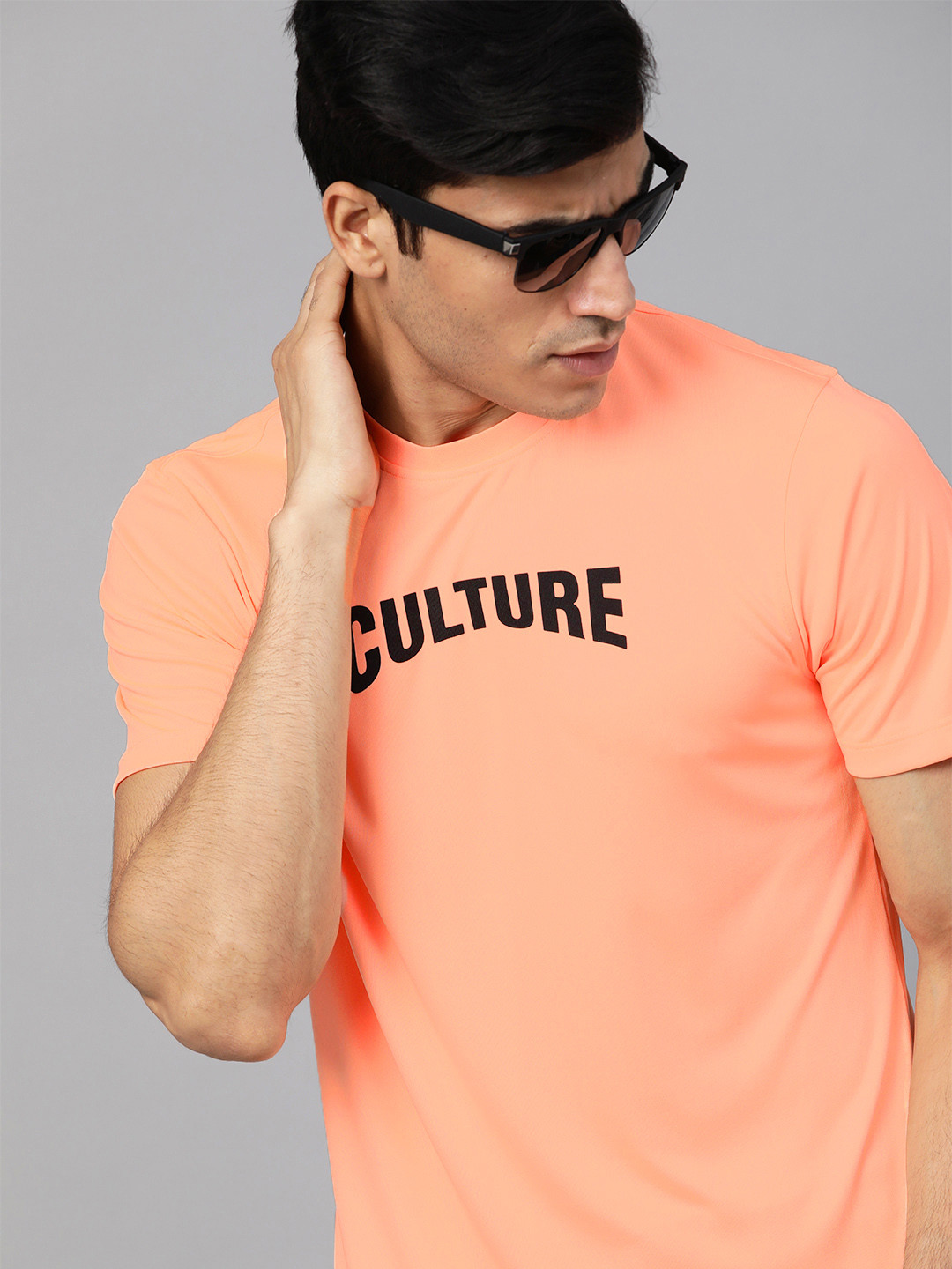 

Kook N Keech Men Neon Orange & Black Printed Round Neck T-shirt