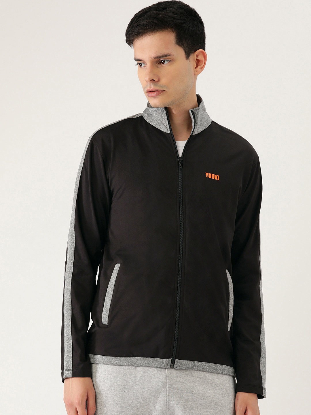 

Yuuki Men Black Solid Sporty Jacket