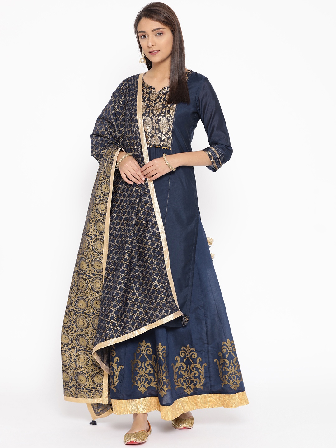 

Rangriti Women Navy Blue & Golden Printed Kurta with Skirt & Dupatta