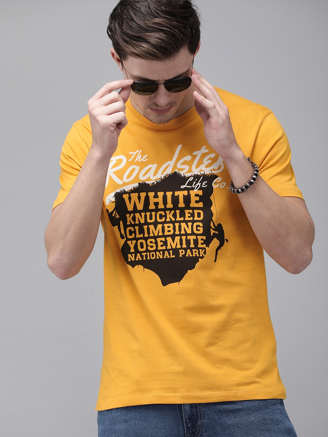 

The Roadster Lifestyle Co Men Yellow Black Printed Round Neck Pure Cotton T-shirt