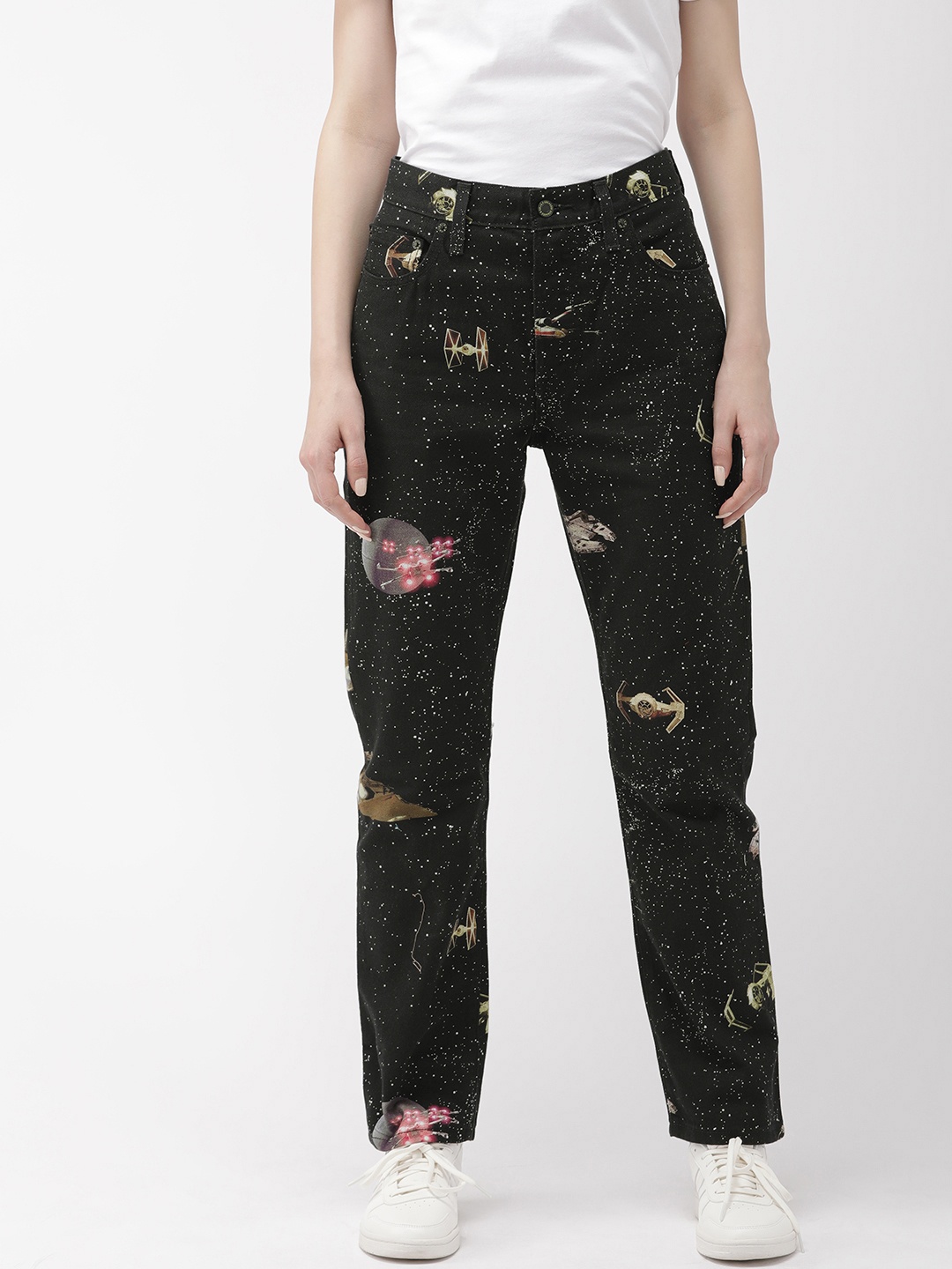 

Levis Women Black Straight Fit Star Wars High-Rise Clean Look Jeans 501