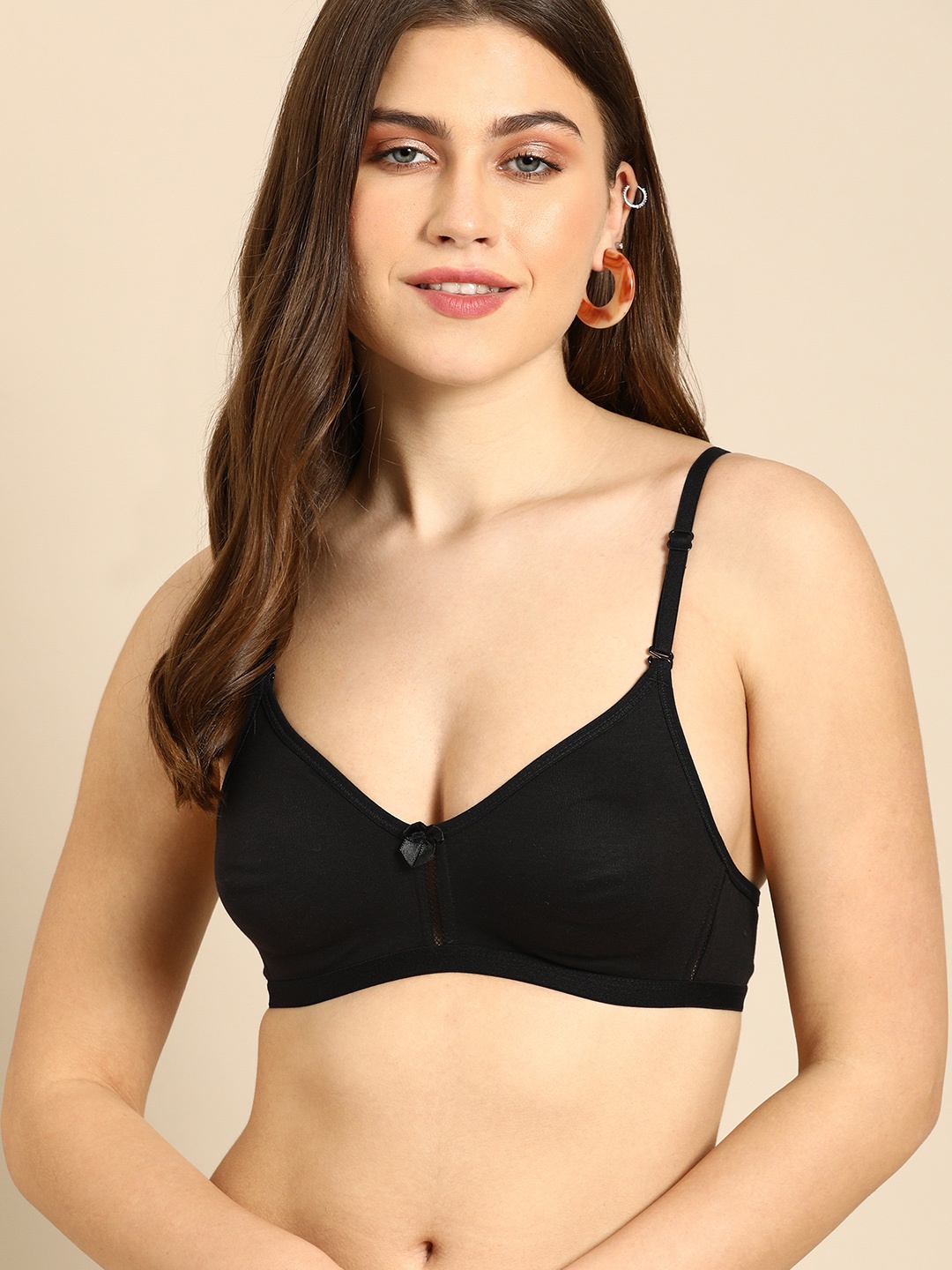 

DressBerry Black Solid Non-Wired Non Padded Everyday Bra DB-POP-BRA-005B