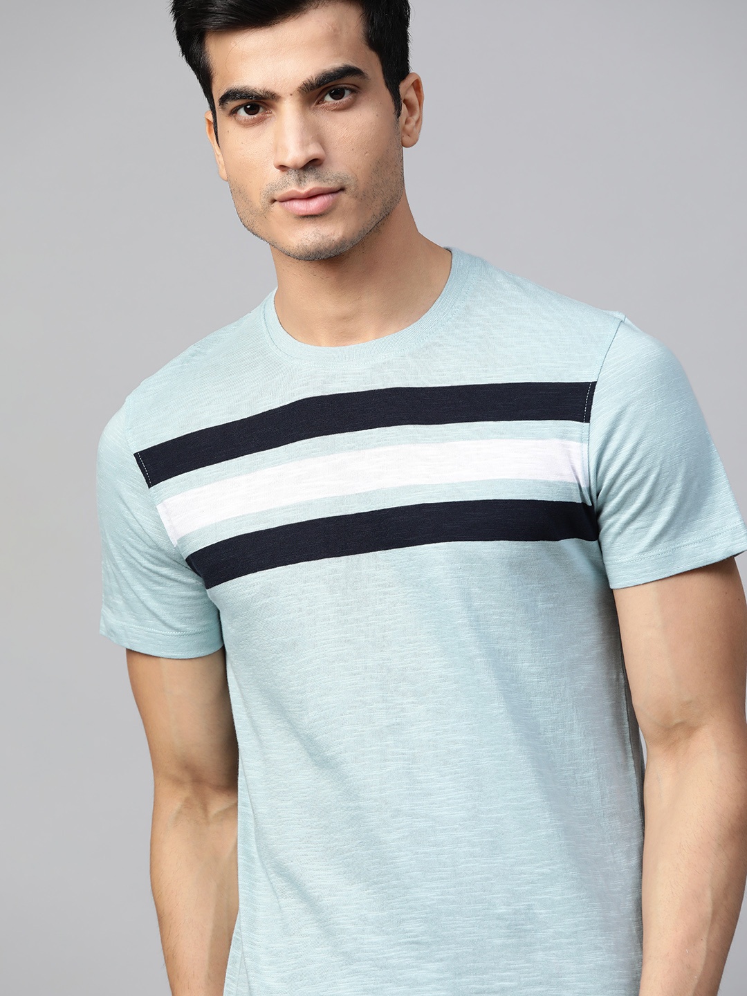 

The Roadster Lifestyle Co Men Sea Green & Navy Blue Striped Round Neck T-shirt