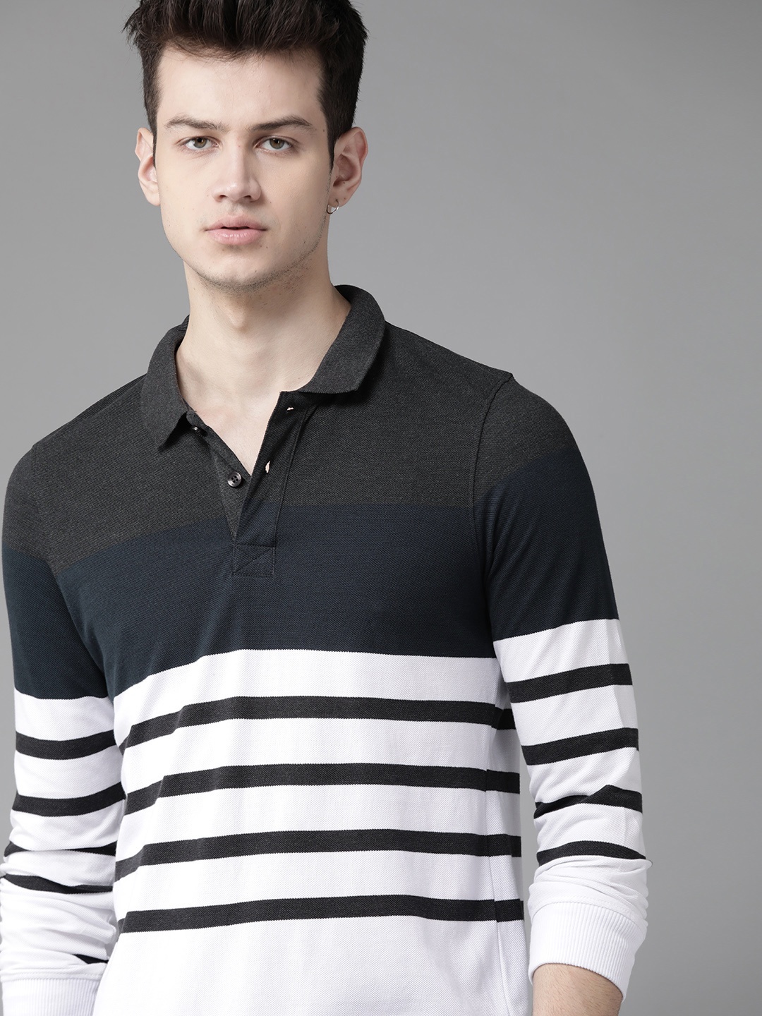 

Roadster Men Charcoal Grey & White Striped Polo Collar T-shirt