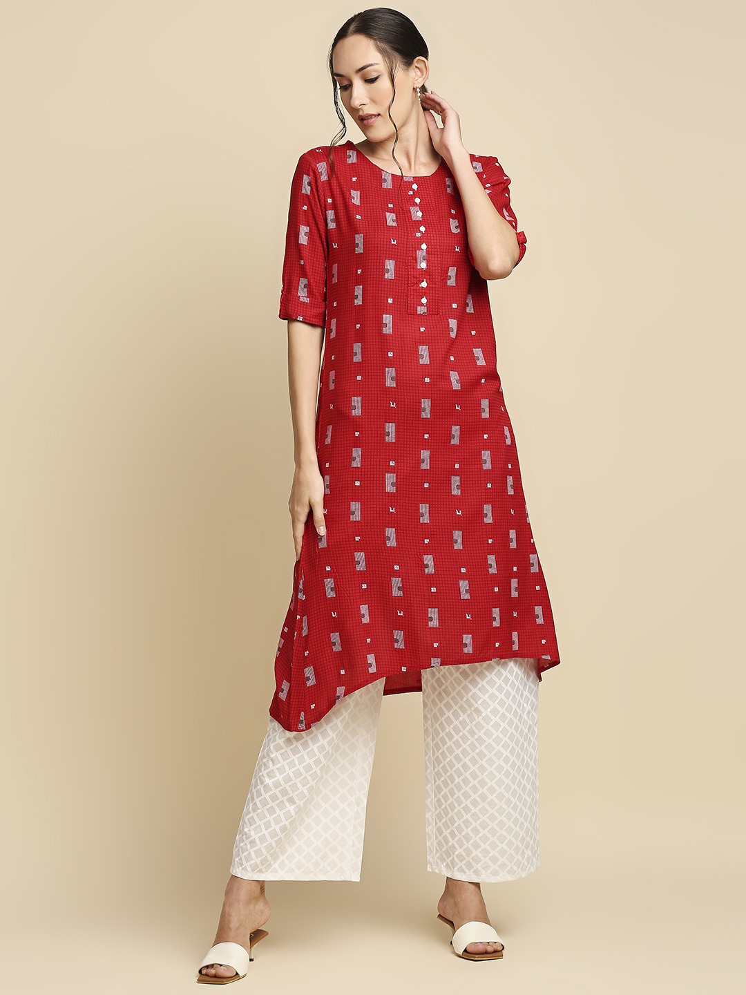 

Anubhutee Women Red & White Printed Kurta with Palazzos