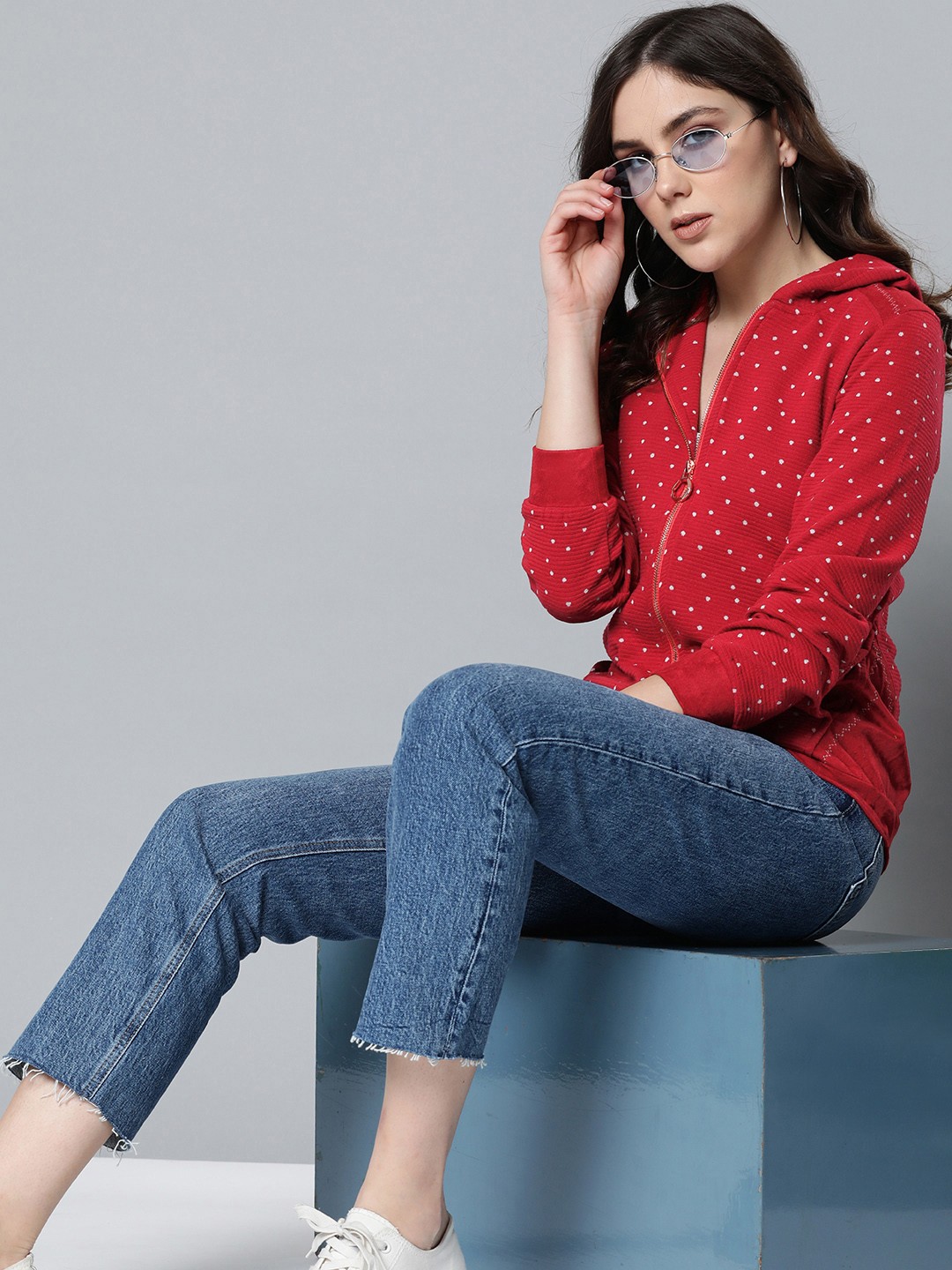 

Carlton London Women Red & White Self Design Hooded Sweatshirt