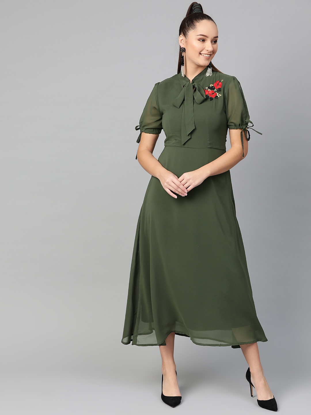 

Zima Leto Women Olive Green Solid Maxi Dress