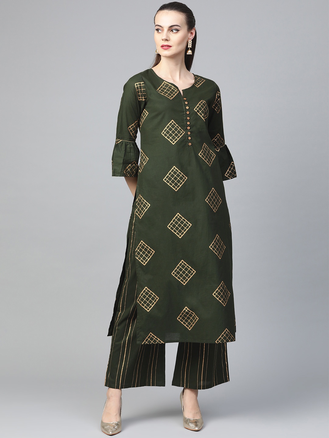 

Yuris Women Green & Golden Printed Kurta with Palazzos