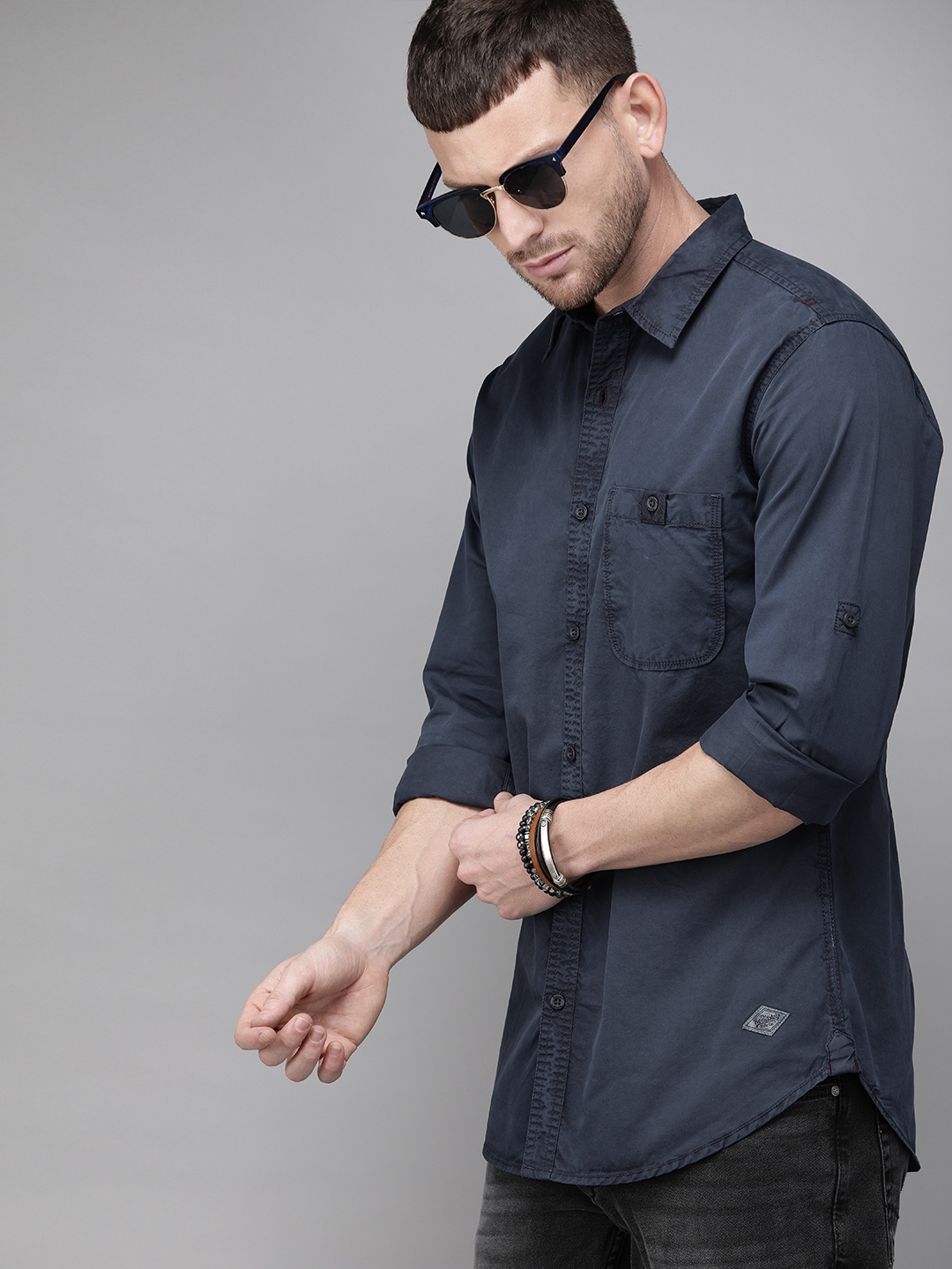

Roadster Men Navy Blue Pure Cotton Twill Casual Shirt