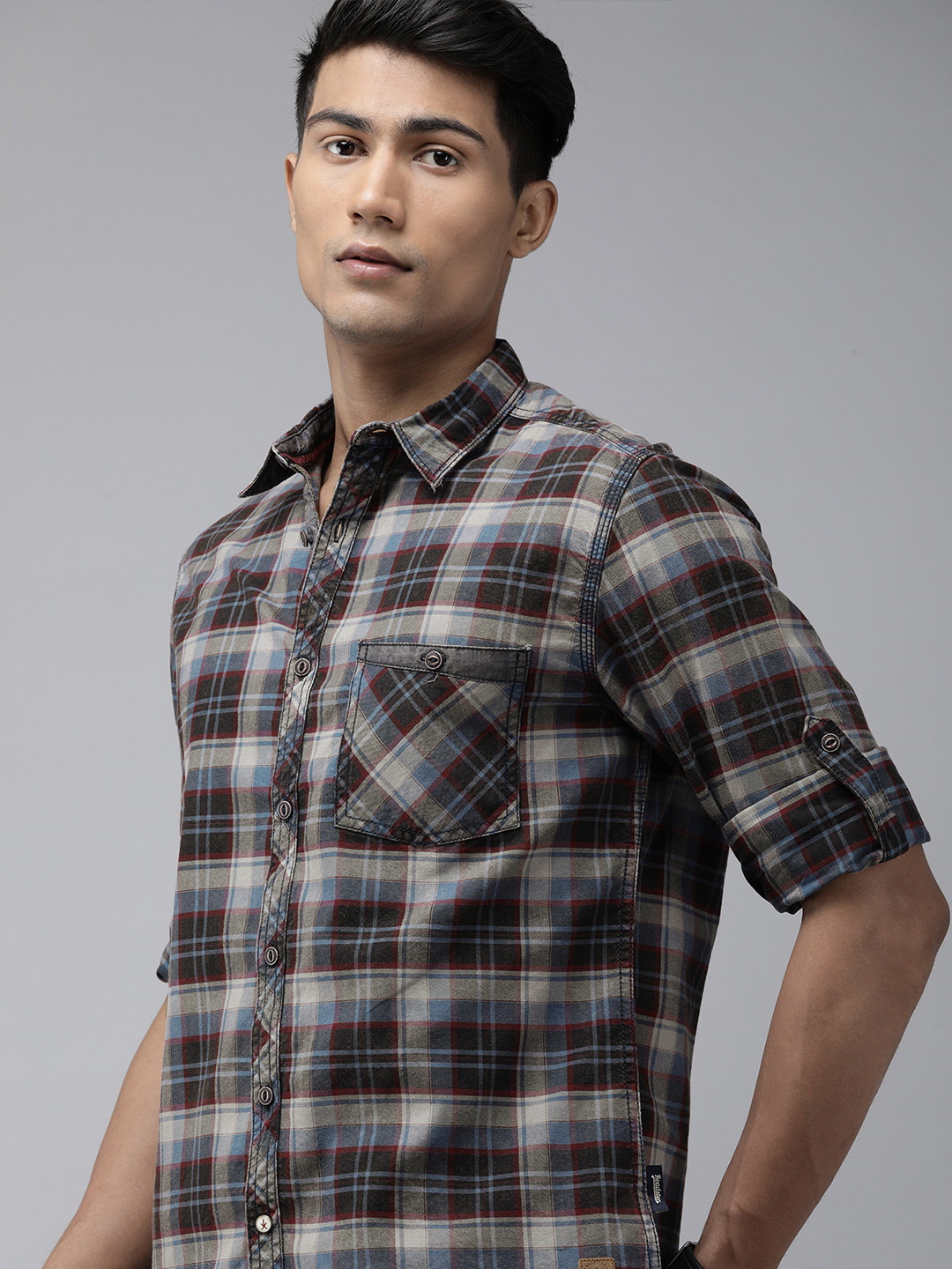 

The Roadster Lifestyle Co Men Grey & Blue Tartan Checked Oxford Opaque Casual Shirt