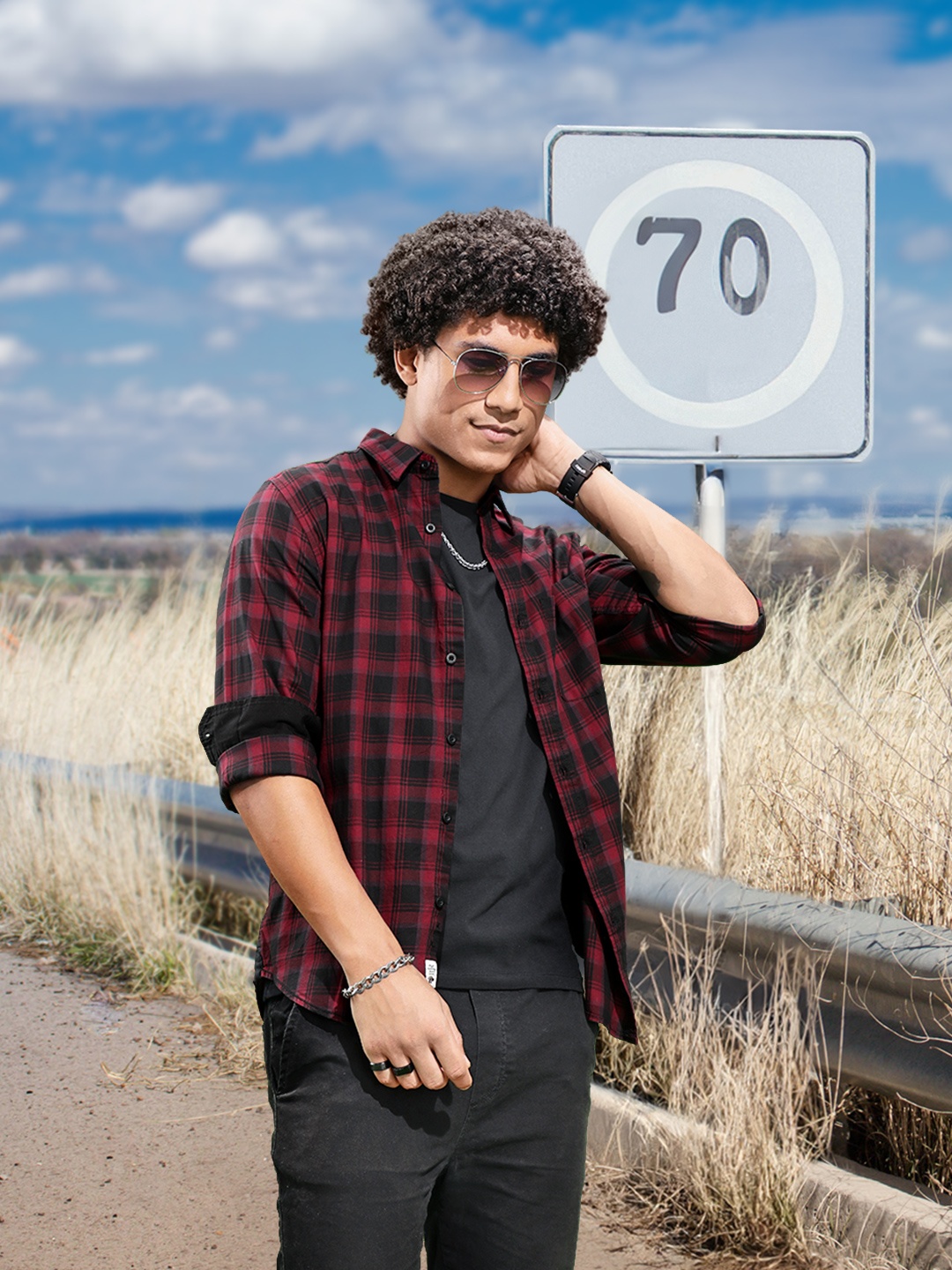 

Roadster Men Maroon & Black Regular Fit Checked Sustainable Casual Shirt
